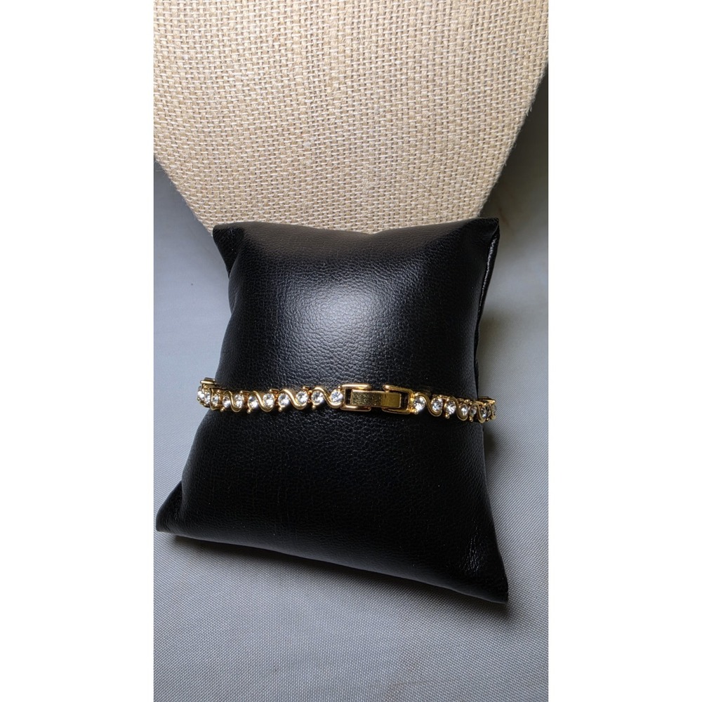 Vintage Premier Designs PD Gold Tone  Rhinestone Bracelet 7.5" Jewelery